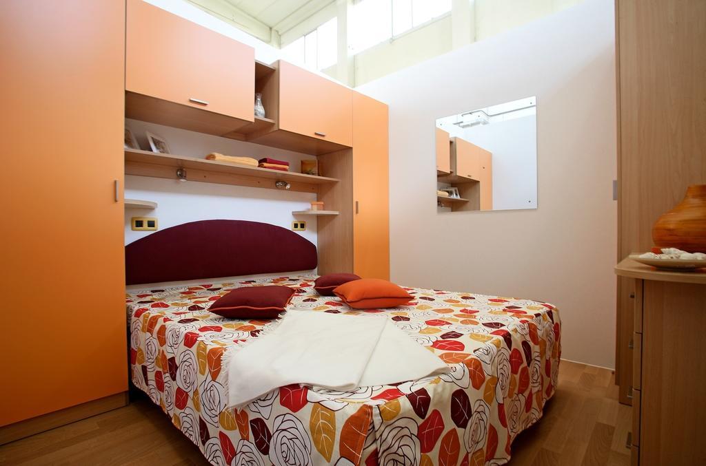 Le Esperidi Camping Ecoresort Marina Di Bibbona Room photo