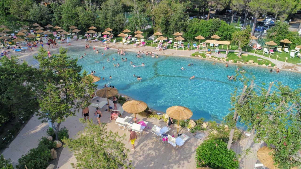 Le Esperidi Camping Ecoresort Marina Di Bibbona Exterior photo